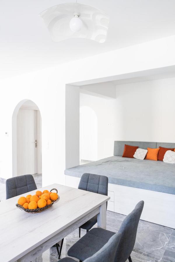 Villa Kastrena House