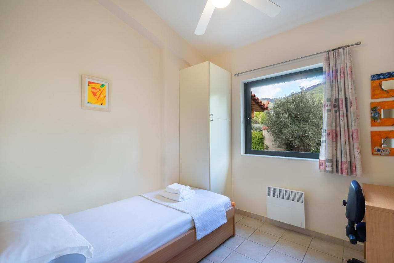 House - με μεγάλο κήπο Holiday home Nerotrivia