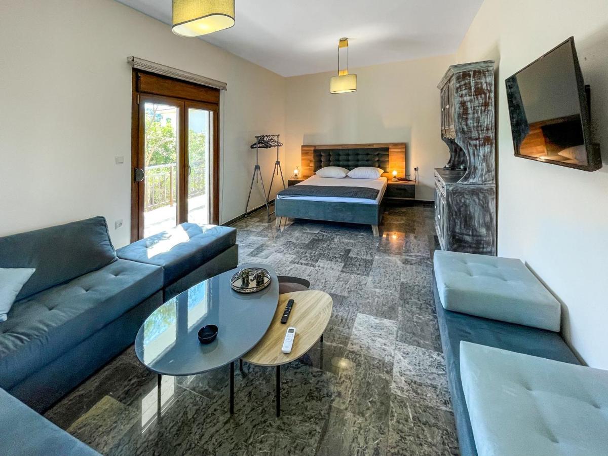 Apartment Luxury In Akti Elias Sithonia