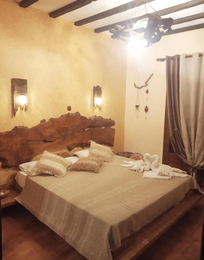 Athina-milina Milina