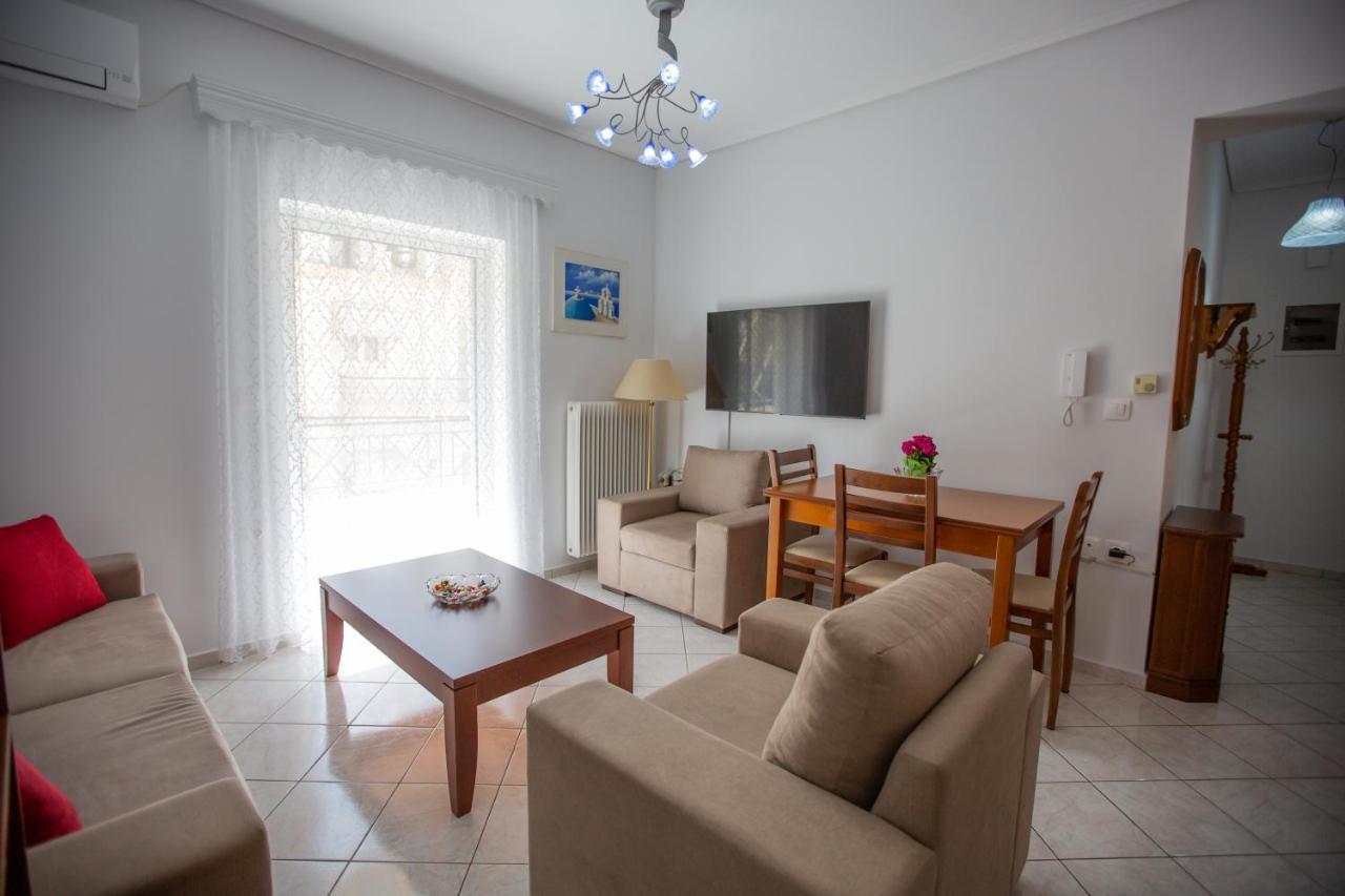 Poly's Charming - City Center & Near The Beach 2bedroom *
