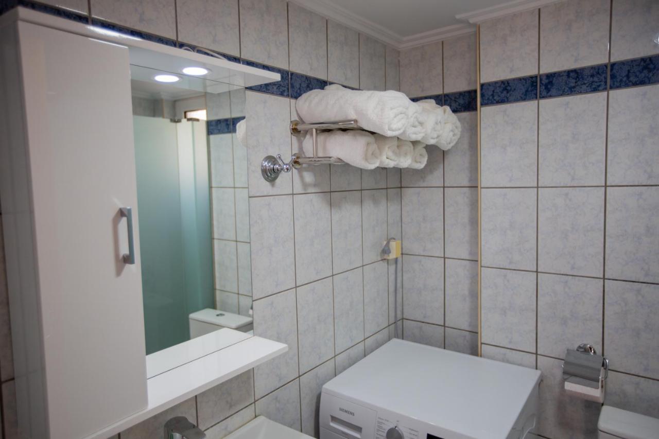 Poly's Charming - City Center & Near The Beach 2bedroom Apartment