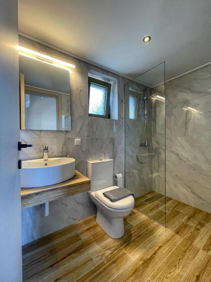Selene Apartment *