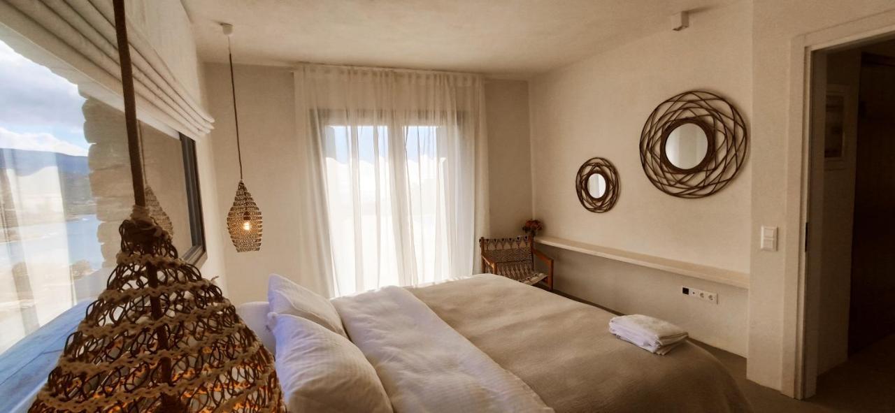 Veneterra-pool-seaview-conciergeservices *