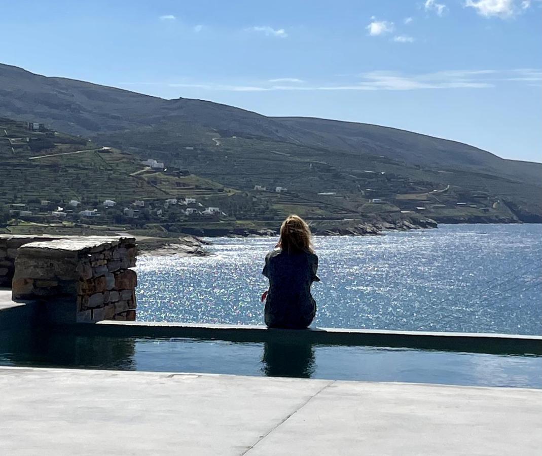 Veneterra-pool-seaview-conciergeservices Koundouros