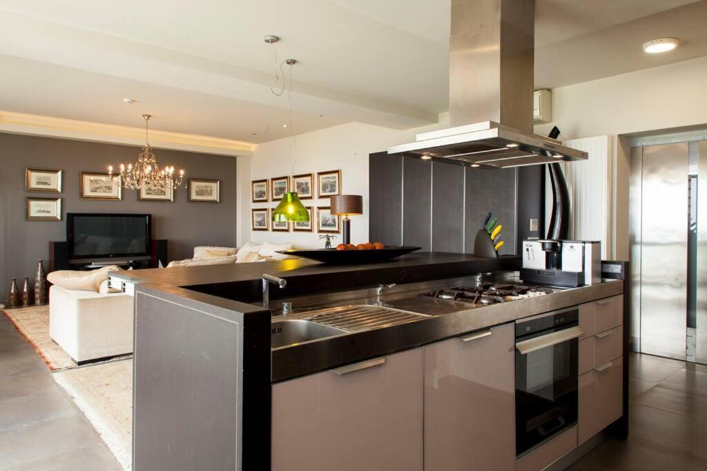 Luxury Seaside Villa,heraklion Crete Villa
