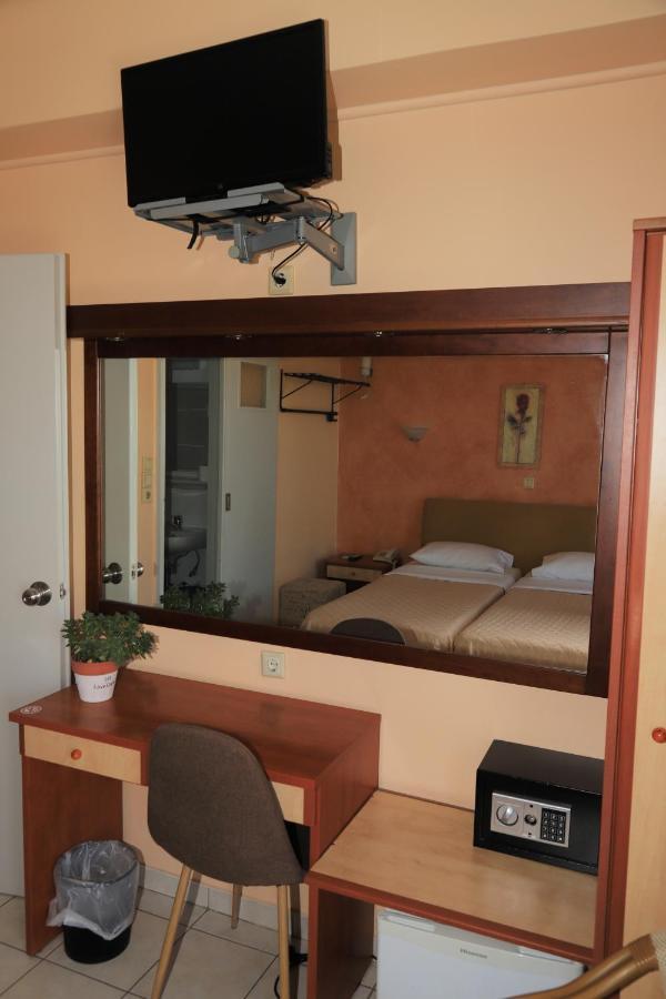 Ikaros Elliniko Hotel