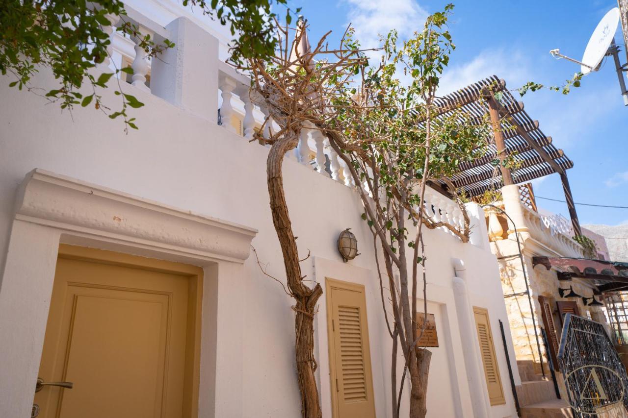 Holiday home Mansion House Chalki Town