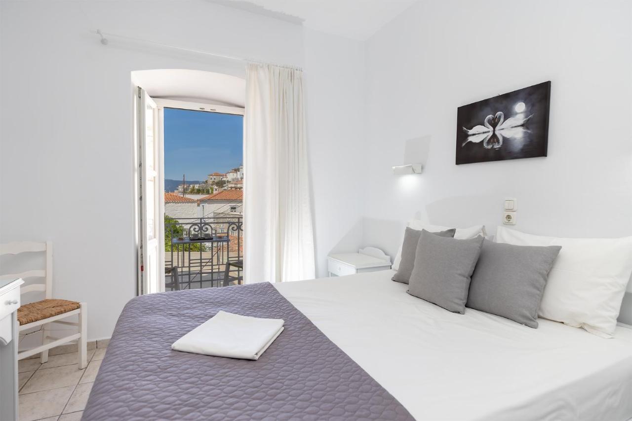 Achilleas Guest house 3*