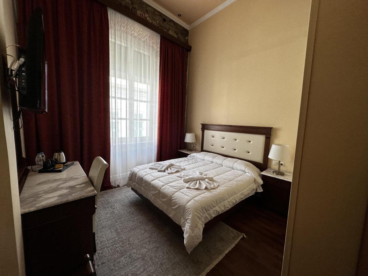 Aktaion Syros 3*