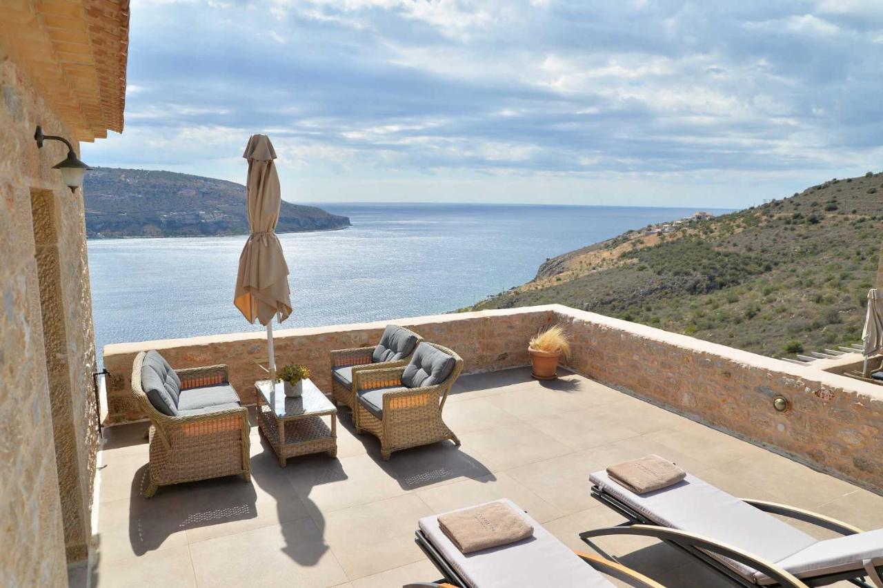 Hotel Akrolithi Boutique & Oitilon