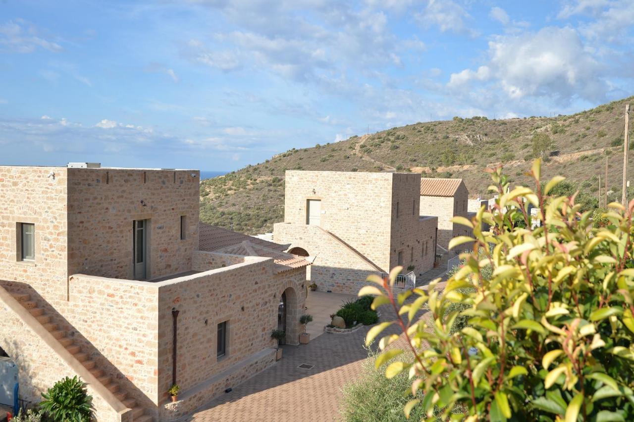 Akrolithi Boutique & Hotel 3*