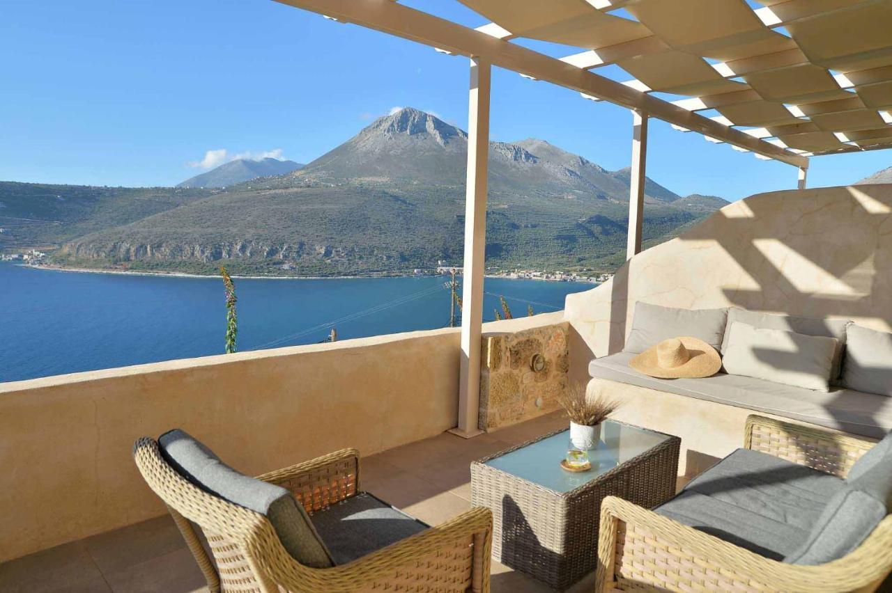 Akrolithi Boutique & Hotel 3*