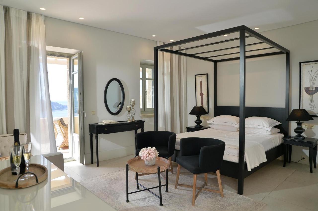 Akrolithi Boutique & Hotel