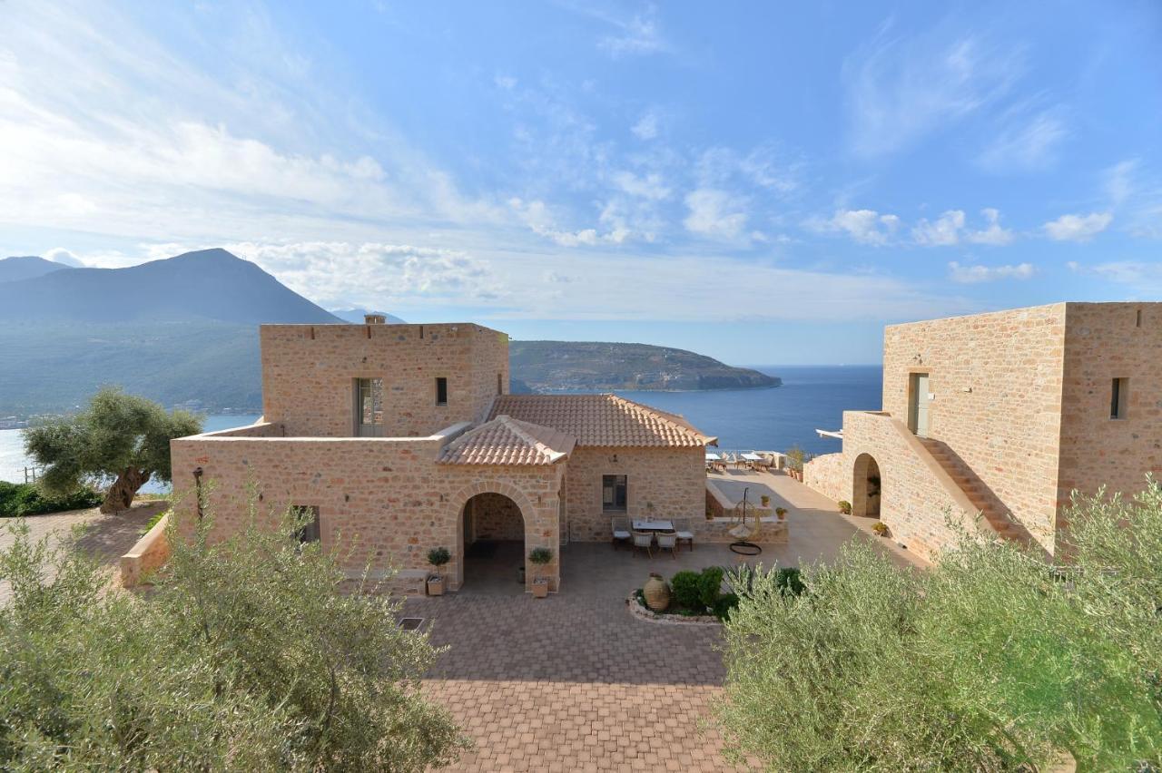 Akrolithi Boutique & Hotel 3*