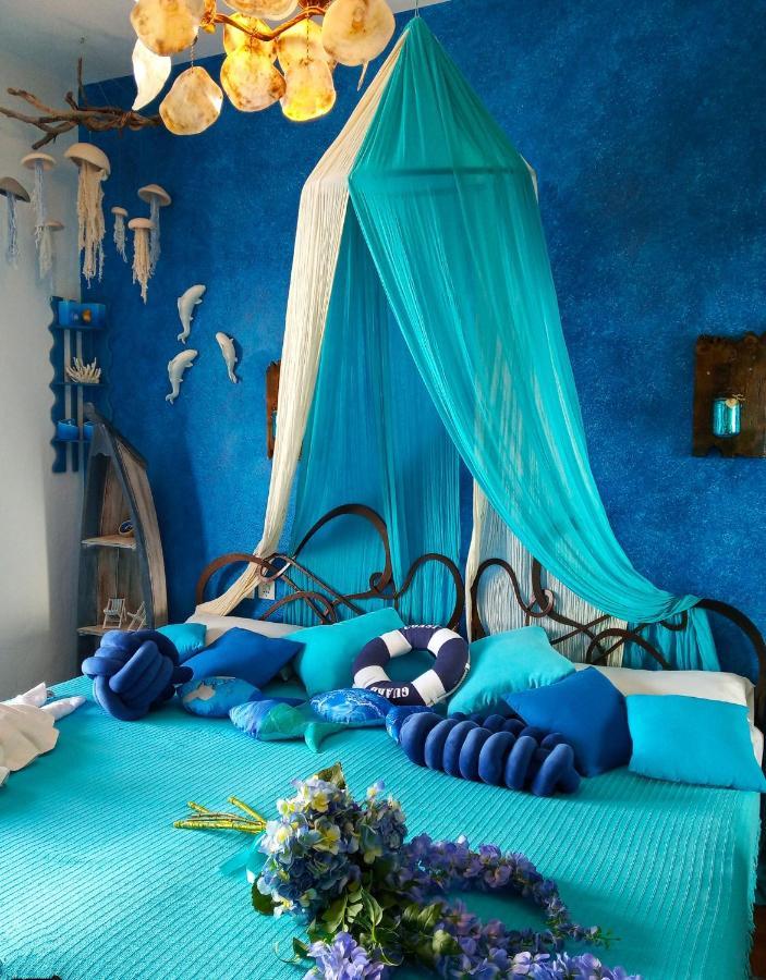 Athina-milina Inn *