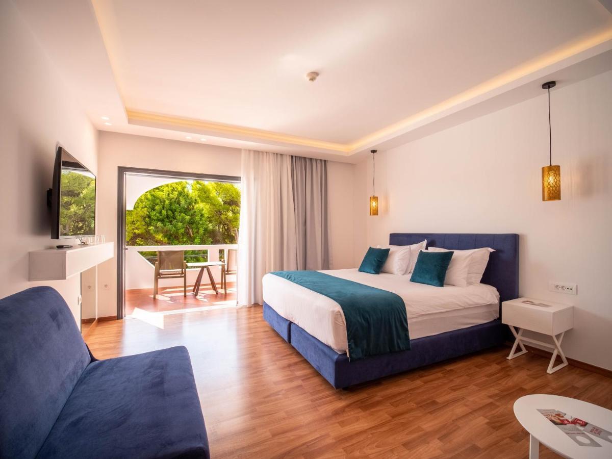 Ramada Poseidon Hotel Loutraki (Corinthia)