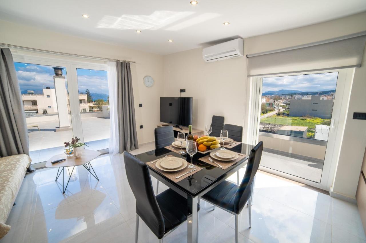 Sweet - Big Balcony With Great View Kissamos