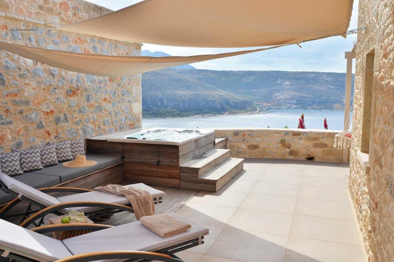 Akrolithi Boutique & Hotel 3*