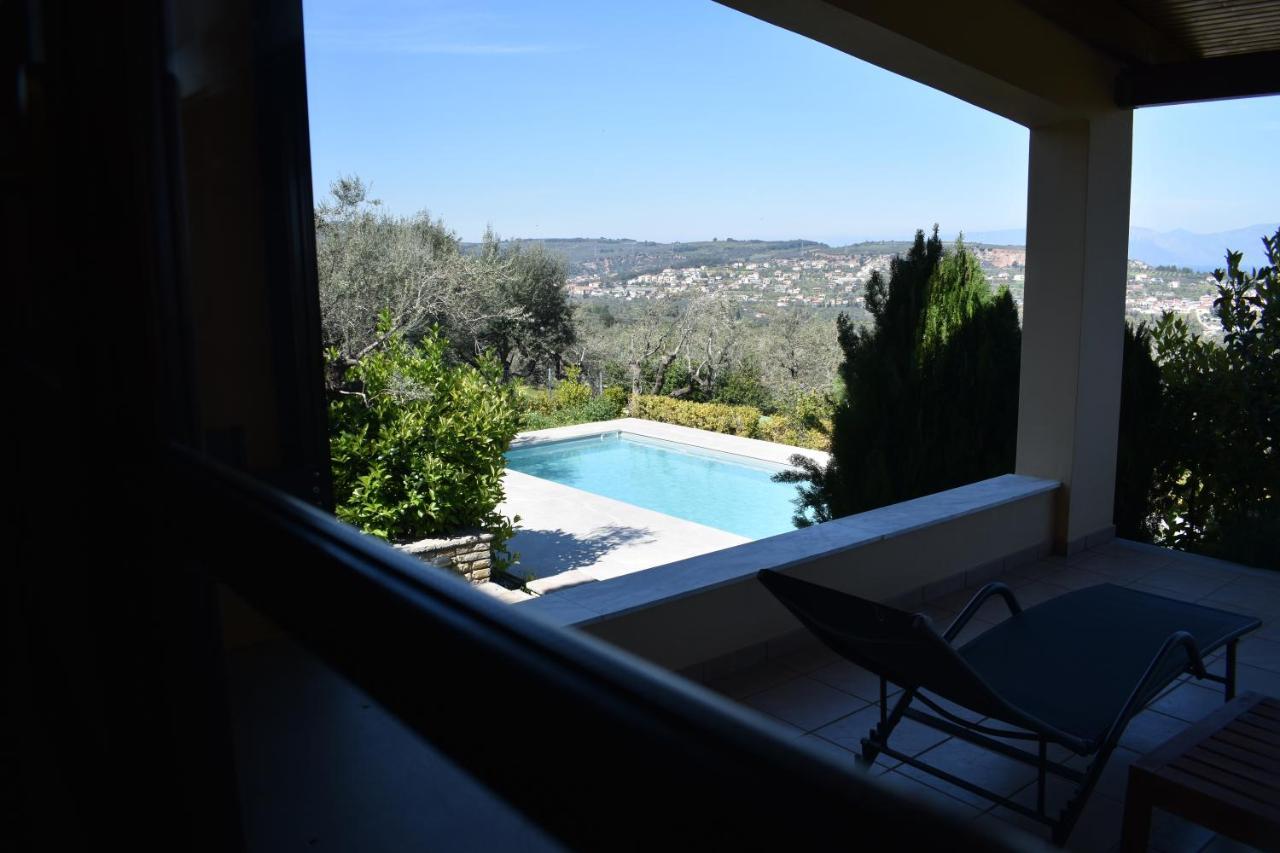 Ampelos Hillside Villa *