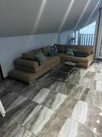 Apartment θαλασσινή πολυτέλεια: με θέα στη θάλασσα