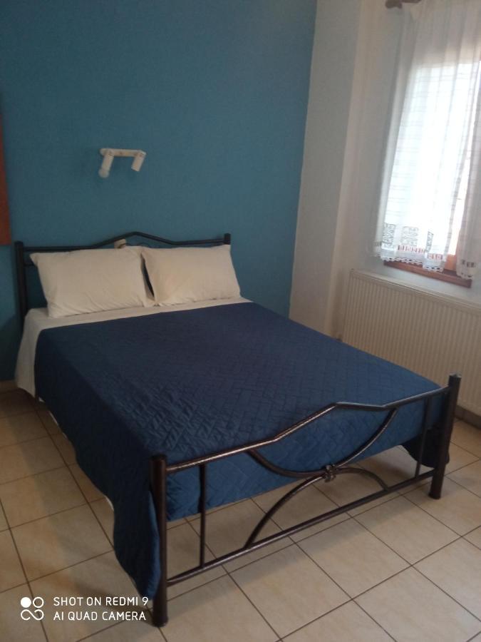 Guest house Maravelias