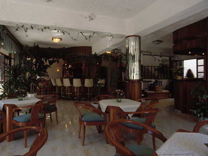 Fevro Hotel Agia Galini (Crete)