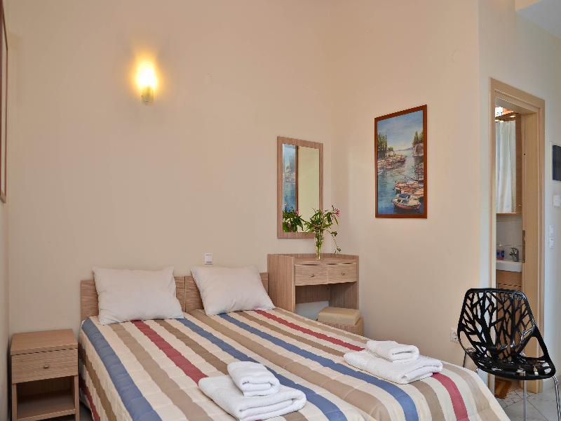 Somnia 4* Skiathos Town