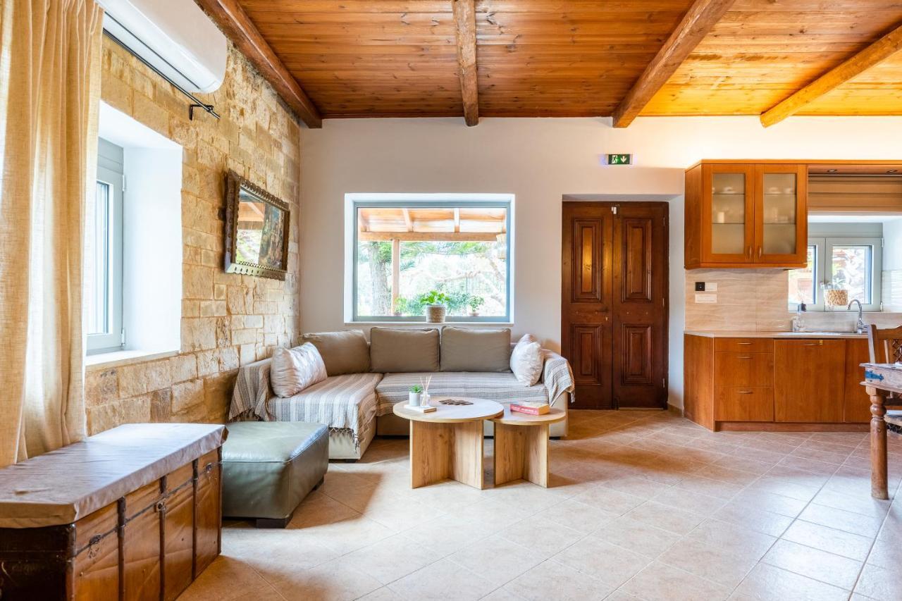Stone & Sea Holiday home Agia Pelagia (Crete)