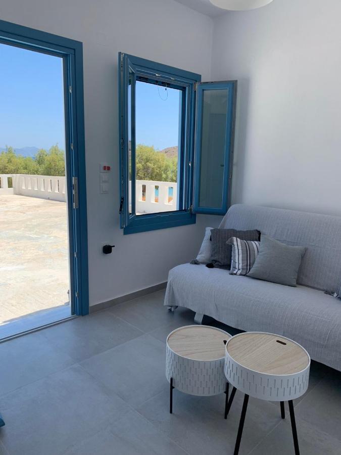 Holiday home On The Beach, Leivadakia, Serifos