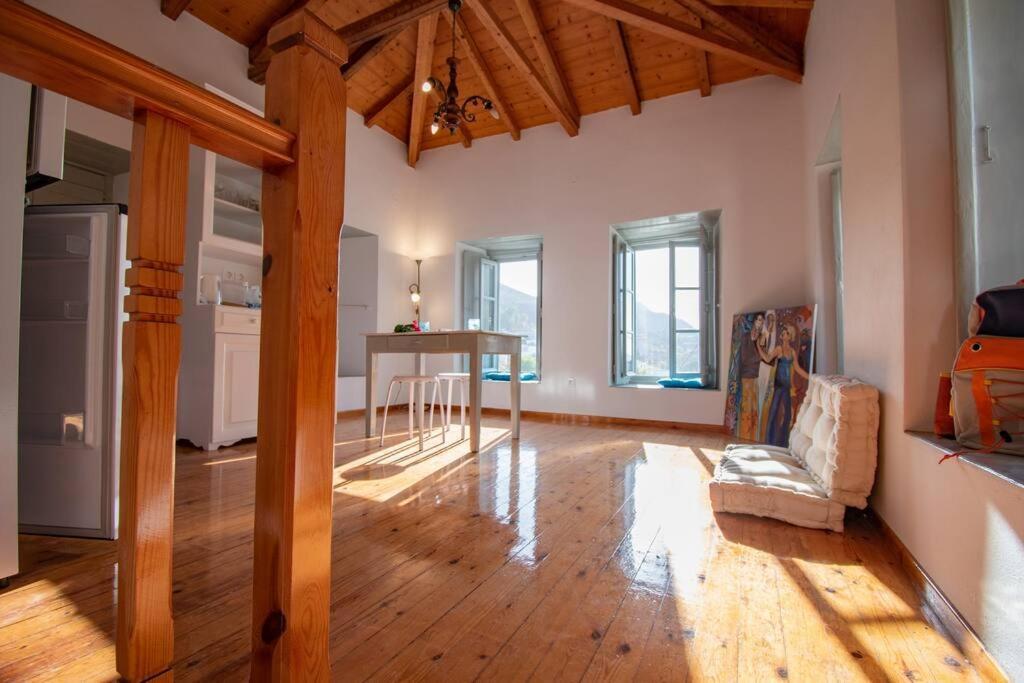 Iolis Loft Hydra Hydra (Saronic Islands)