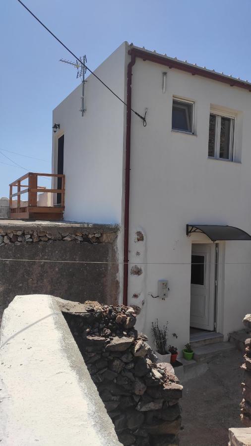 Tsitsinos Maisonette House