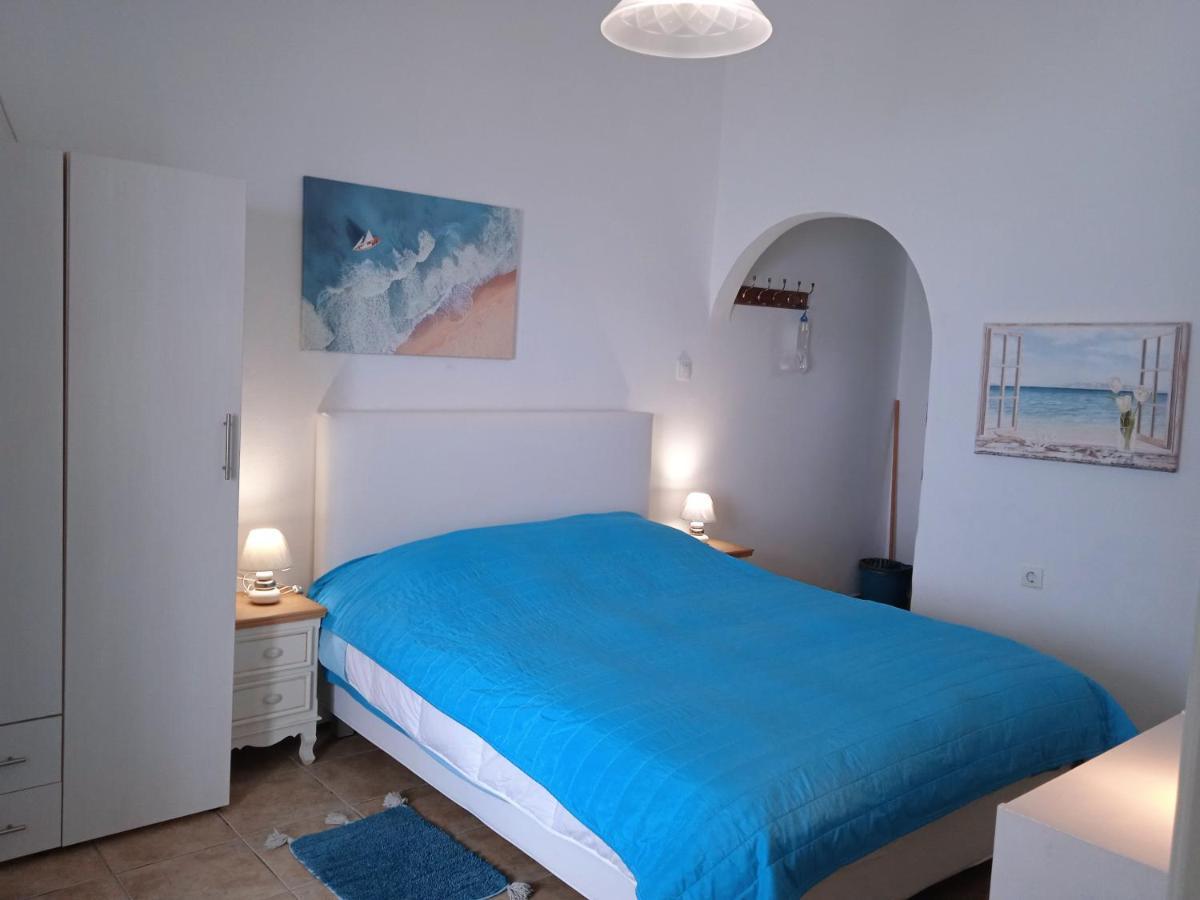 Apartment Logaras Seaview Apartment *