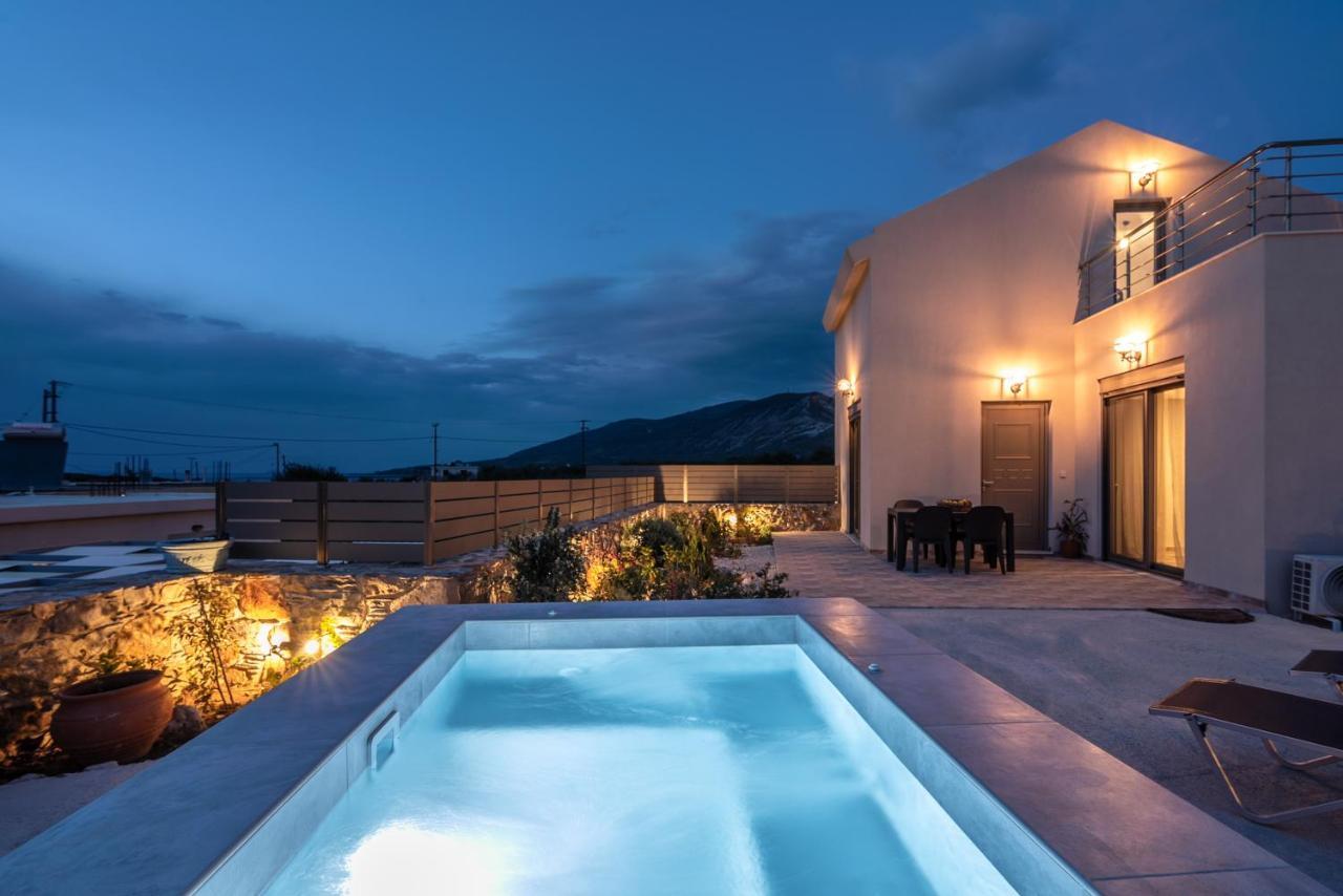 Pink Villa Agios Pandeleimon (Crete)