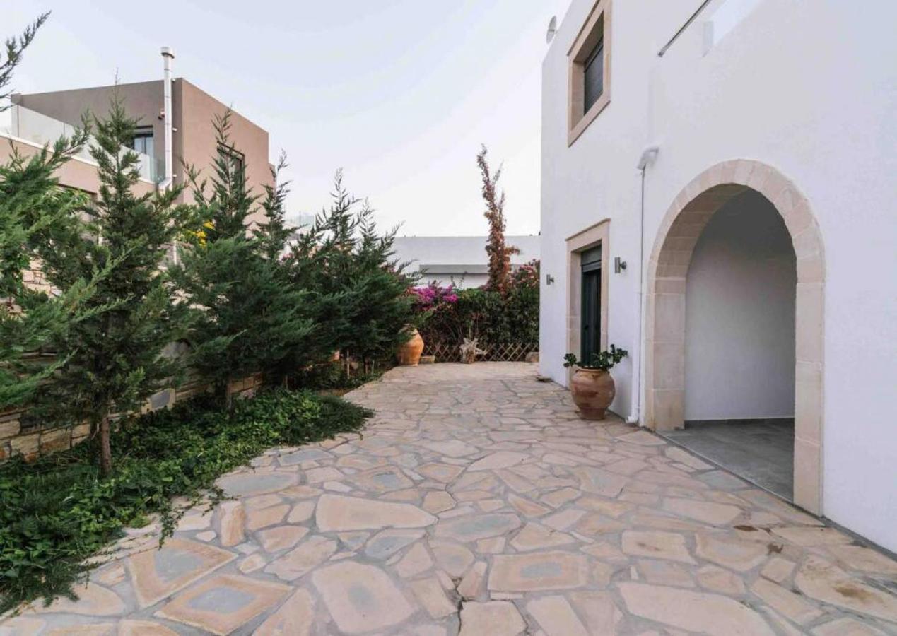 Rechtra In Villa Kamilari