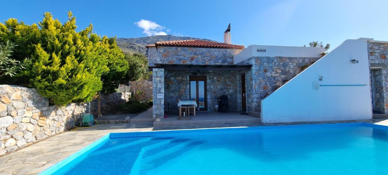 Villa Mavri Ruhige Private Pool Villa, Meerblick Agia Paraskevi (Agios Vasileios, Rethymno)
