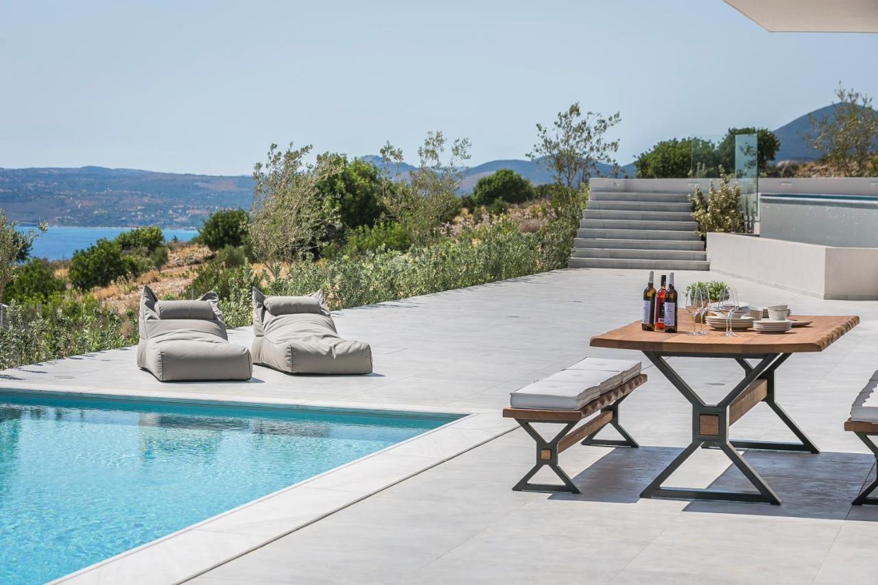 Oikos Boutique Residences Villa Plateies