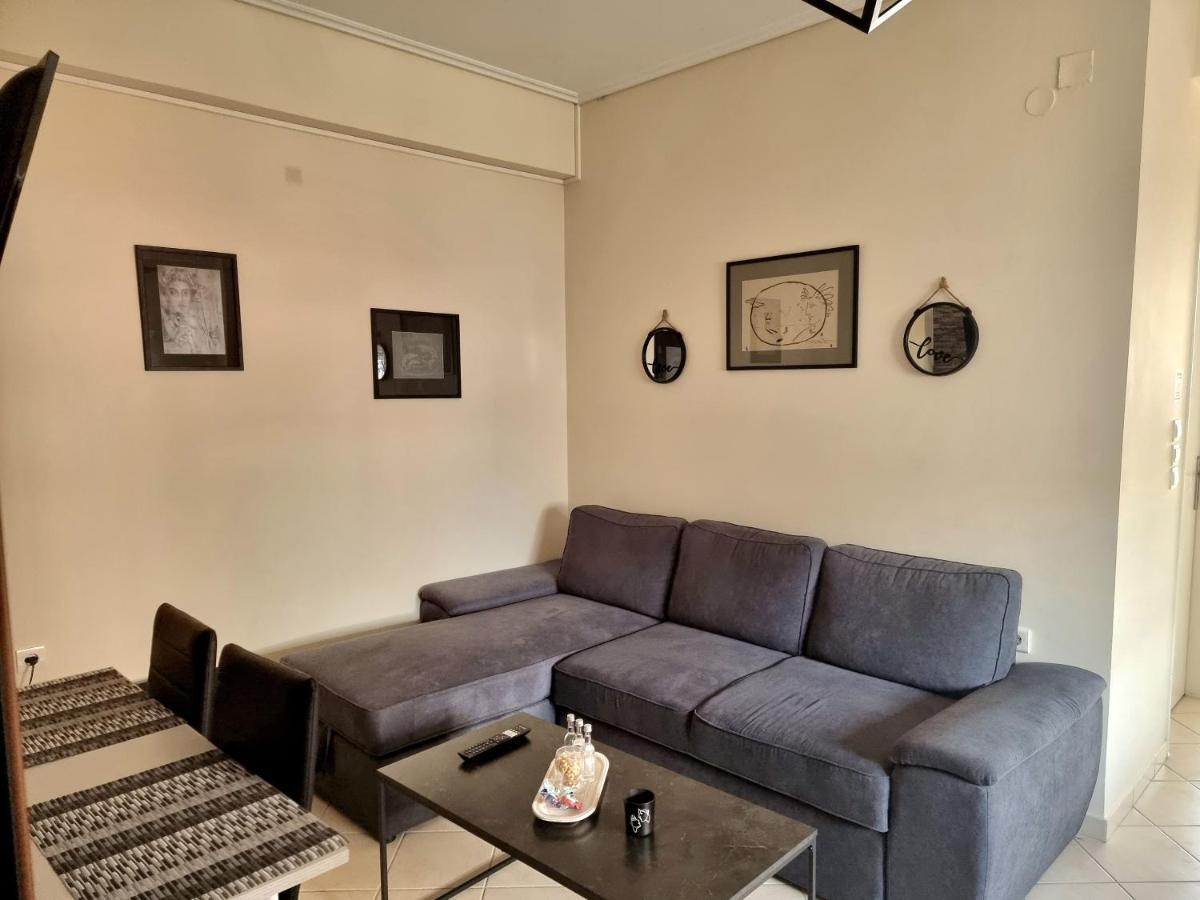 In Centre By Open Apartment *