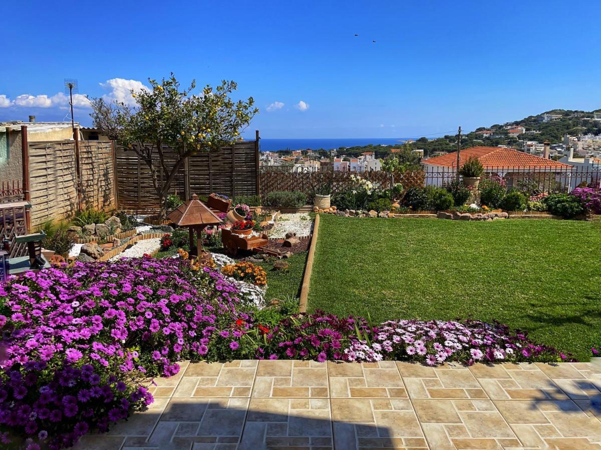 Apartment Gardenbnb- With Garden & Seaview