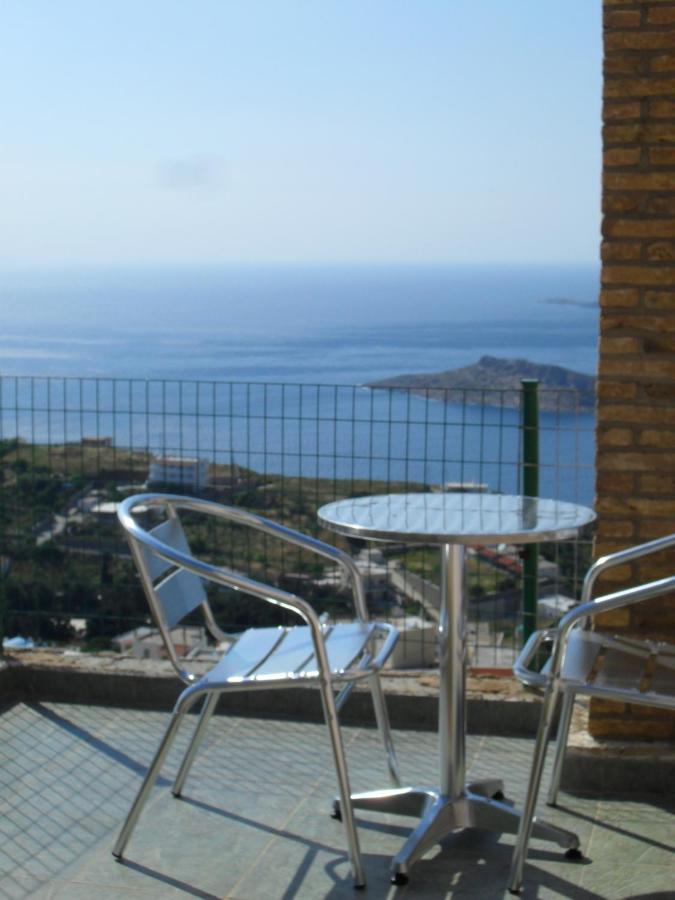 La De Rose Kamari (Kalymnos)