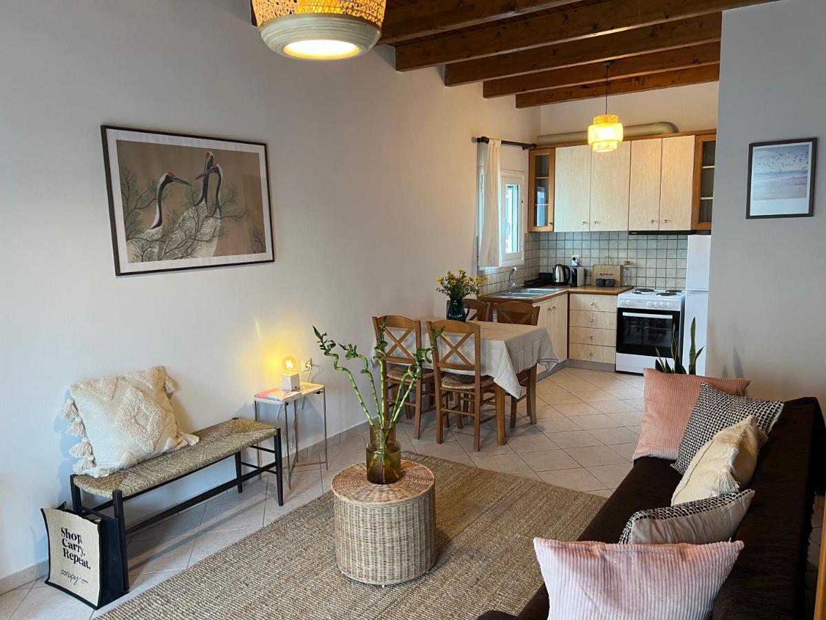 Perdika's Nest, Family Friendly House By The Sea Apartment Perdika (Aegina)