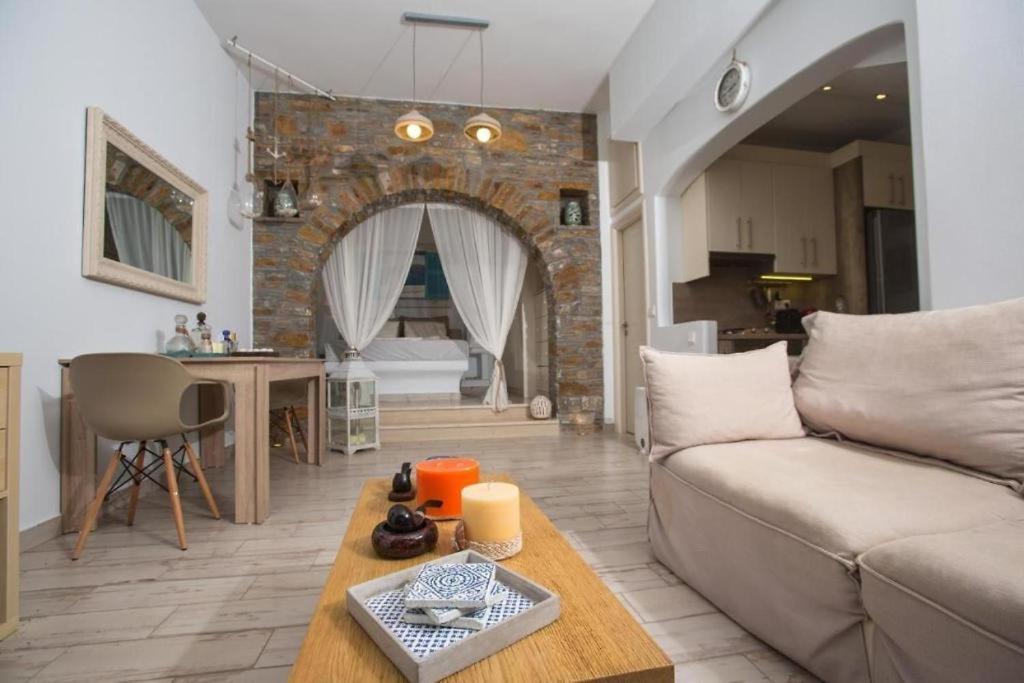 Sea Garden - Loutra Apartment