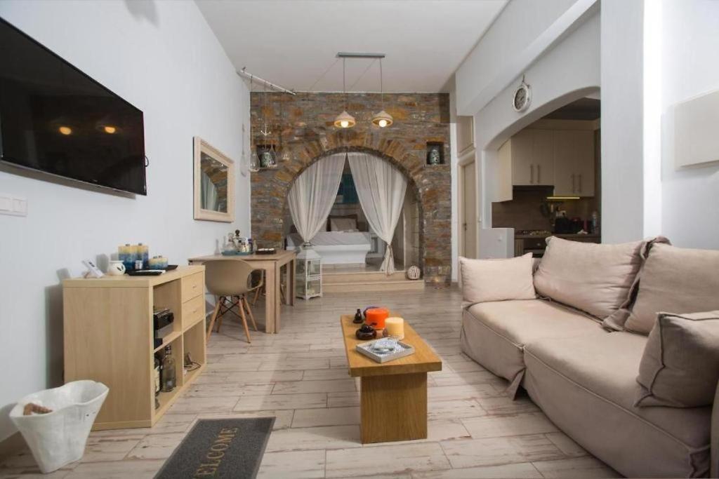 Sea Garden - Loutra Apartment