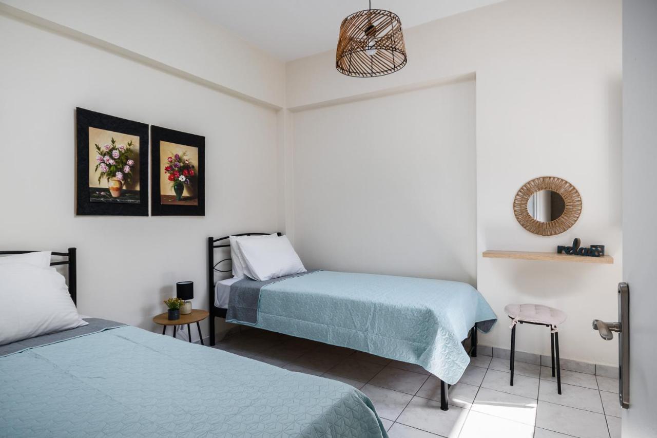 George's & Eva's Analipsis (Corfu)