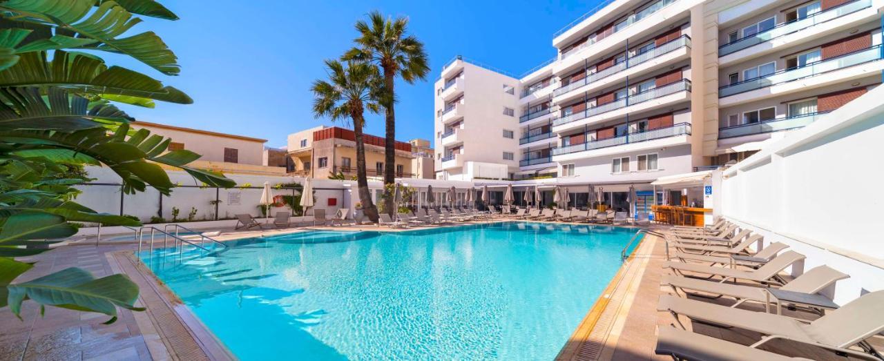 Western Plaza Hotel 4*