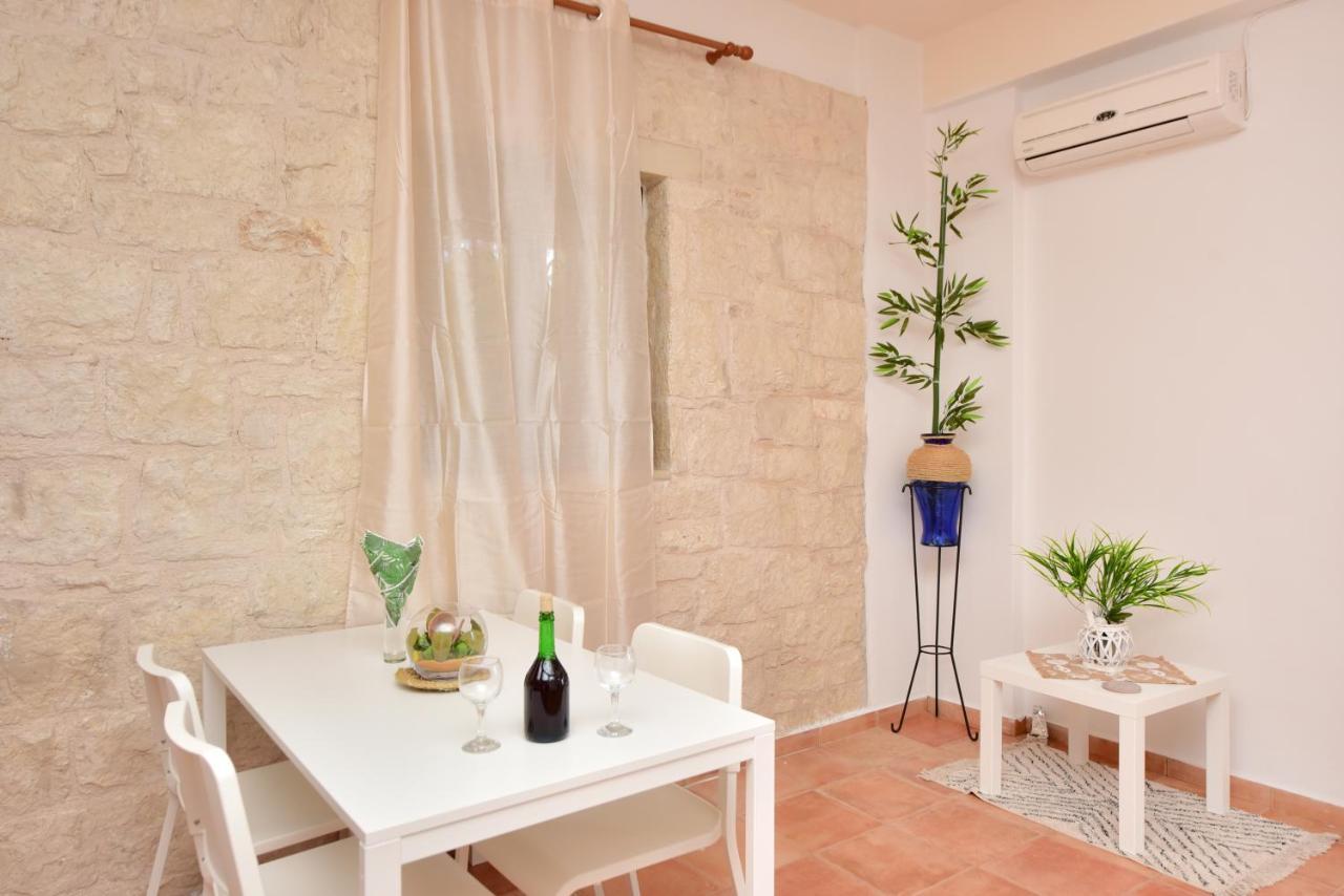 Pelagos Apartment *