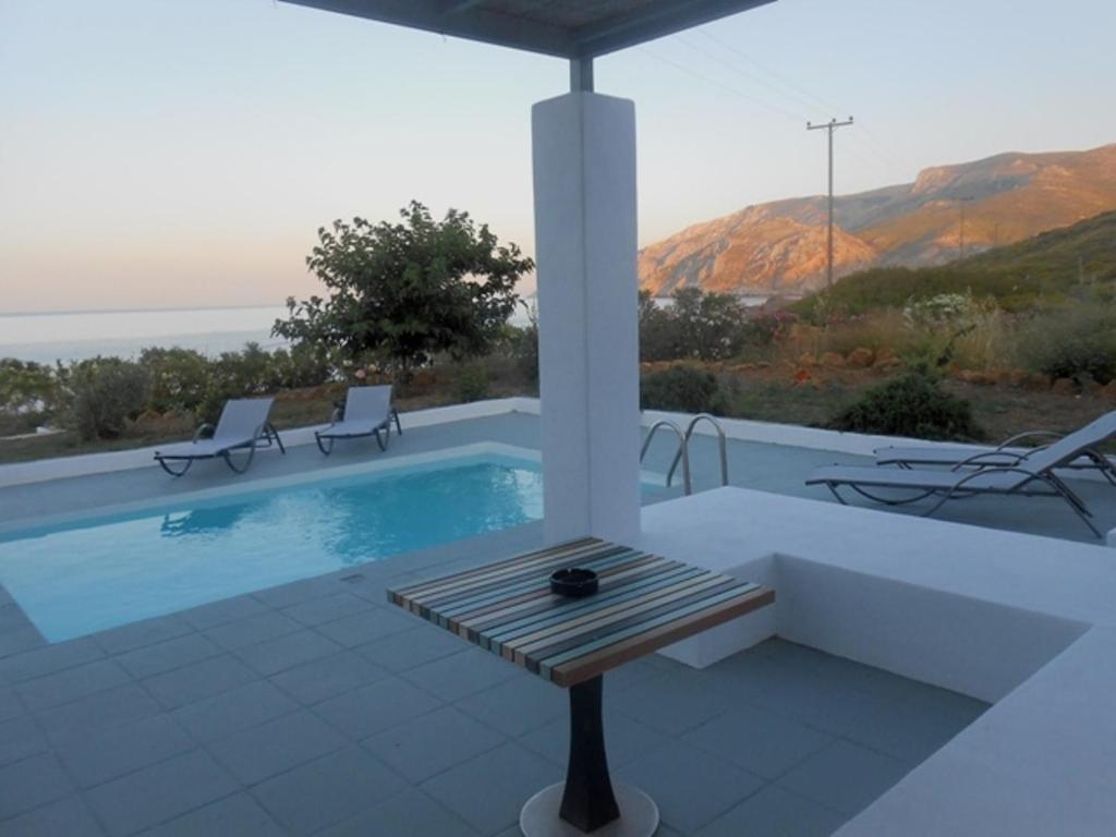 Grand Lino Villa Skyros