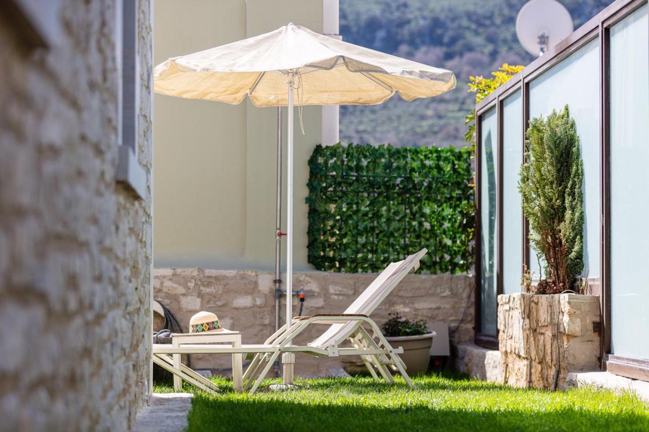 Sokaki Villas, Rustic Ambience * Khromonastirion