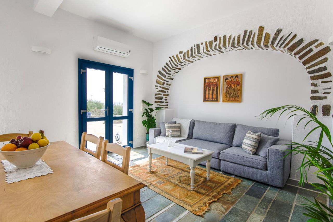 Anthemion Paros - & Villa Agia Irini (Paros)