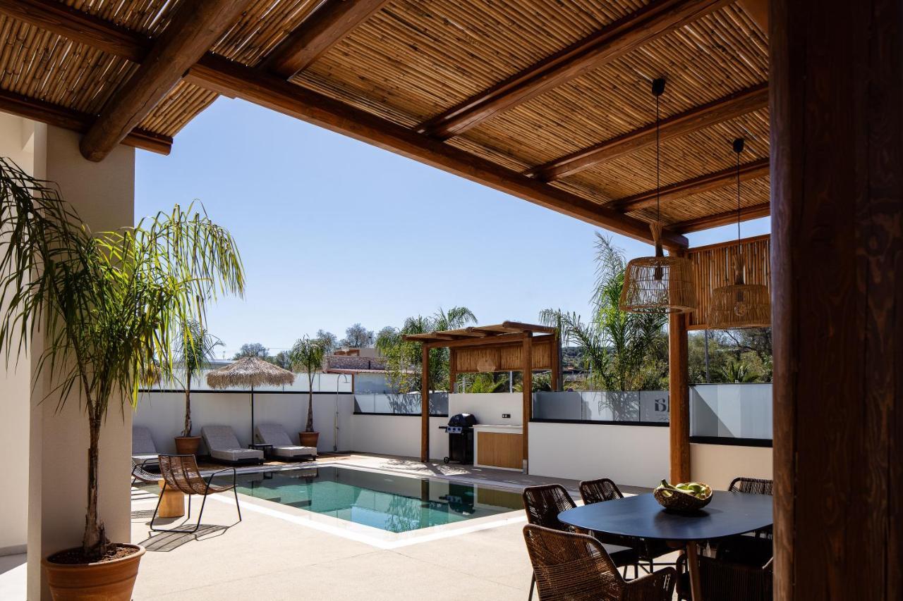 Apartment Isla Luxury - Private Pool - 100m From The Rethymno (Crete)